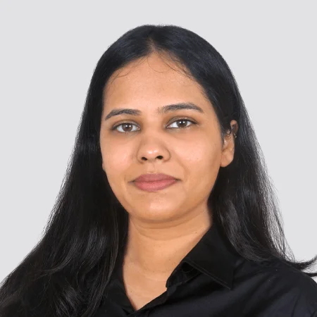 Portrait Anushka Kirkham